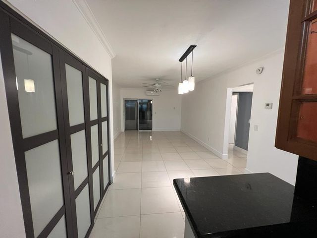 1560 NE 127th Street 113, North Miami, FL 33161