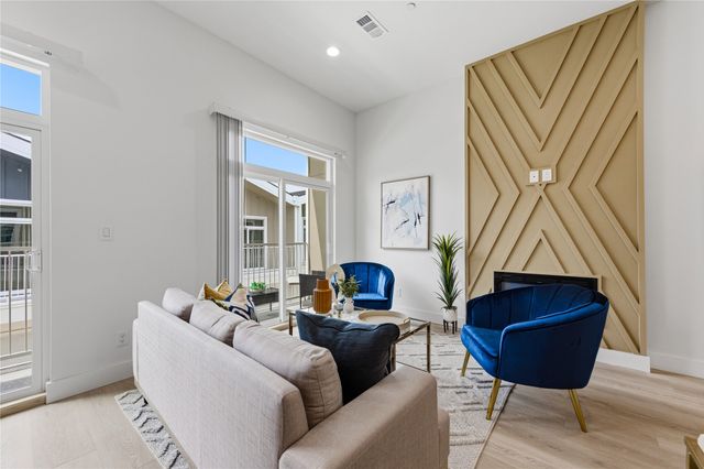 2925 Spruce Valley Lane 306, Dallas, TX 75233