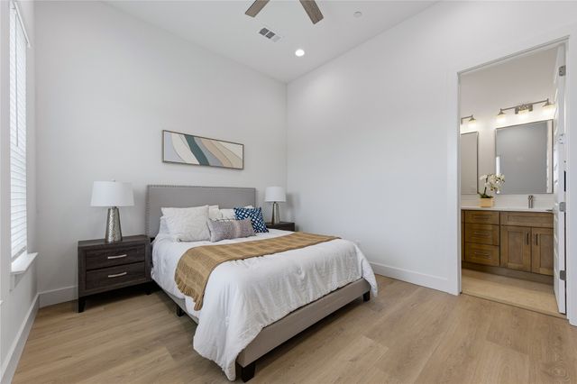 2925 Spruce Valley Lane 306, Dallas, TX 75233