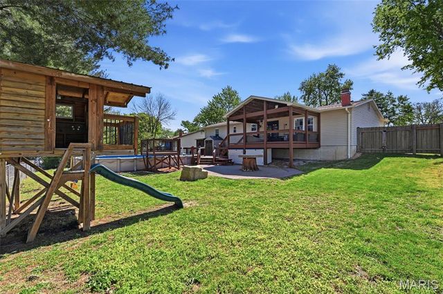 59 Dogwood Lane, St Peters, MO 63376