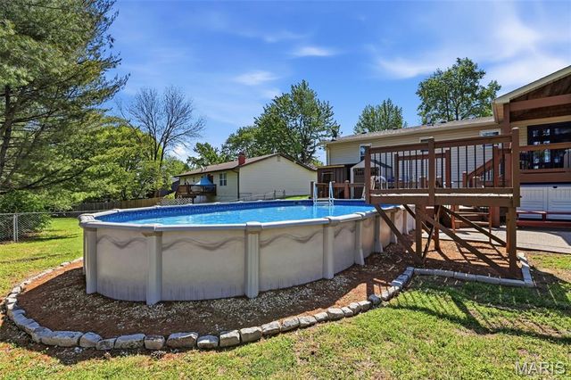59 Dogwood Lane, St Peters, MO 63376