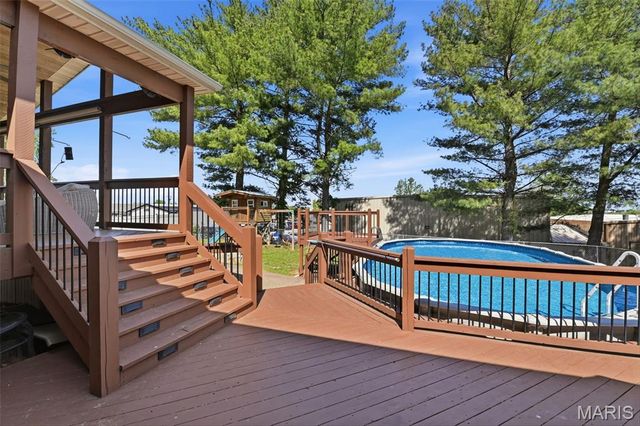 59 Dogwood Lane, St Peters, MO 63376