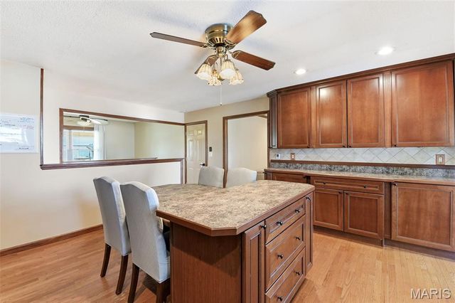 59 Dogwood Lane, St Peters, MO 63376