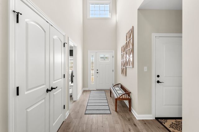 12702 Creekside Drive, Cedar Lake, IN 46303