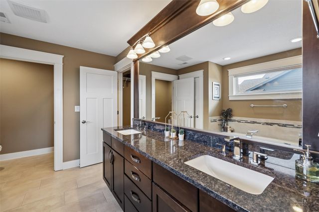16781 Verona Hills Drive, Clive, IA 50325
