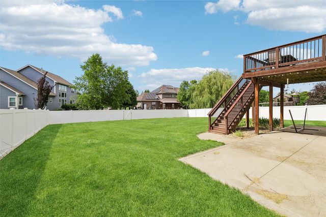16781 Verona Hills Drive, Clive, IA 50325