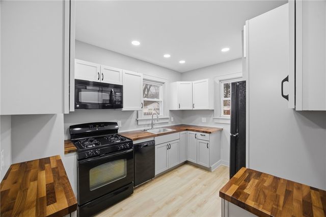 226 Barry Road, Irondequoit, NY 14617