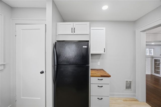 226 Barry Road, Irondequoit, NY 14617