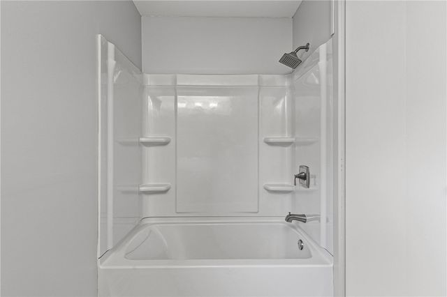 226 Barry Road, Irondequoit, NY 14617