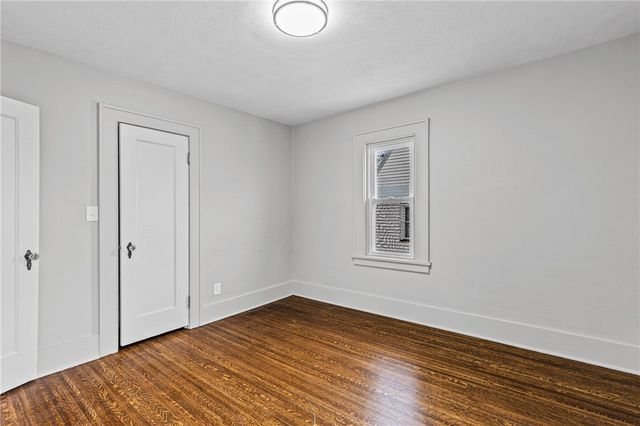 226 Barry Road, Irondequoit, NY 14617