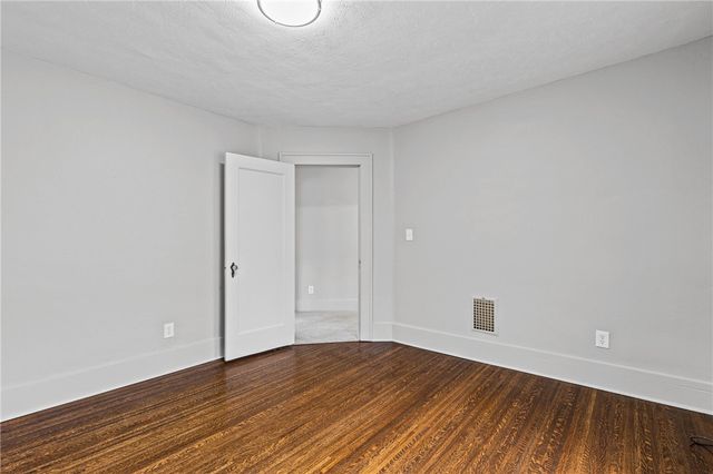 226 Barry Road, Irondequoit, NY 14617