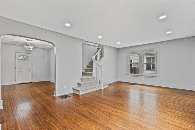 226 Barry Road, Irondequoit, NY 14617