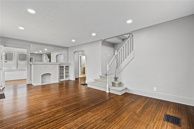 226 Barry Road, Irondequoit, NY 14617