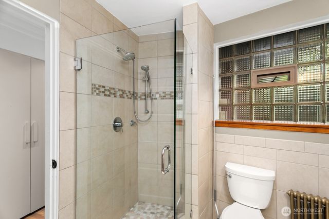 1805 NW 95th Street, Seattle, WA 98117
