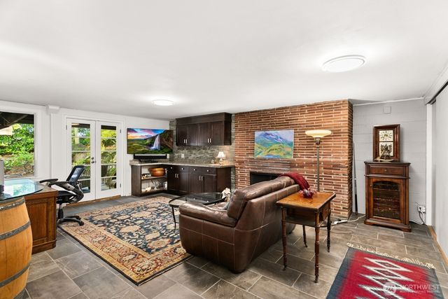 1805 NW 95th Street, Seattle, WA 98117