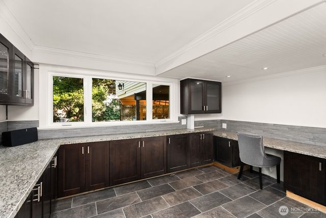 1805 NW 95th Street, Seattle, WA 98117