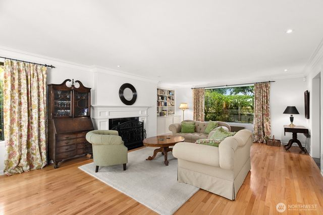 1805 NW 95th Street, Seattle, WA 98117