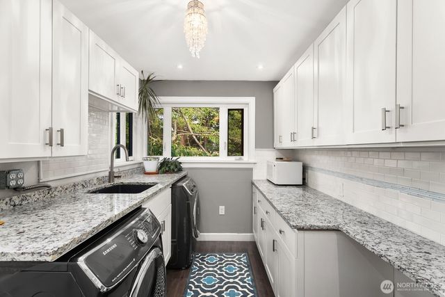 1805 NW 95th Street, Seattle, WA 98117