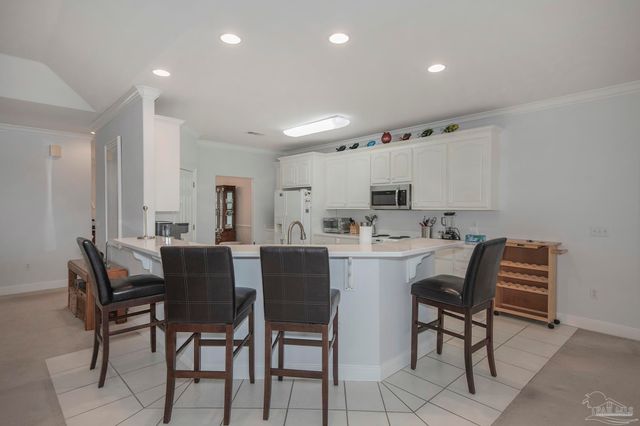 2120 Maria Cir, Pensacola, FL 32514