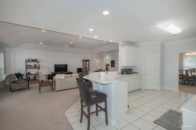 2120 Maria Cir, Pensacola, FL 32514