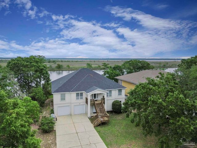 2120 Maria Cir, Pensacola, FL 32514