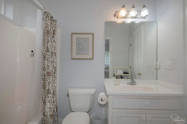 2120 Maria Cir, Pensacola, FL 32514