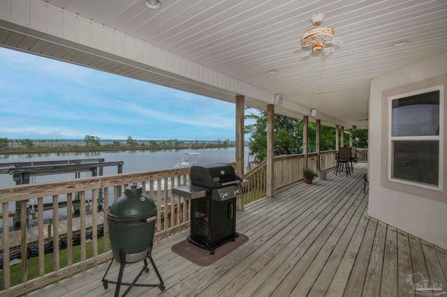2120 Maria Cir, Pensacola, FL 32514
