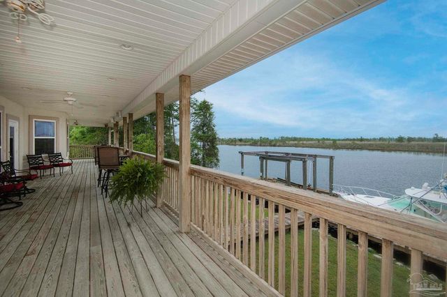 2120 Maria Cir, Pensacola, FL 32514