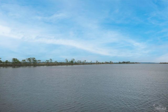 2120 Maria Cir, Pensacola, FL 32514