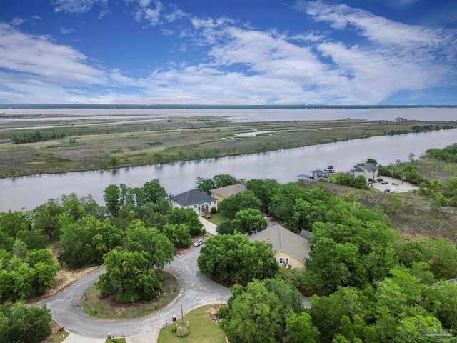 2120 Maria Cir, Pensacola, FL 32514