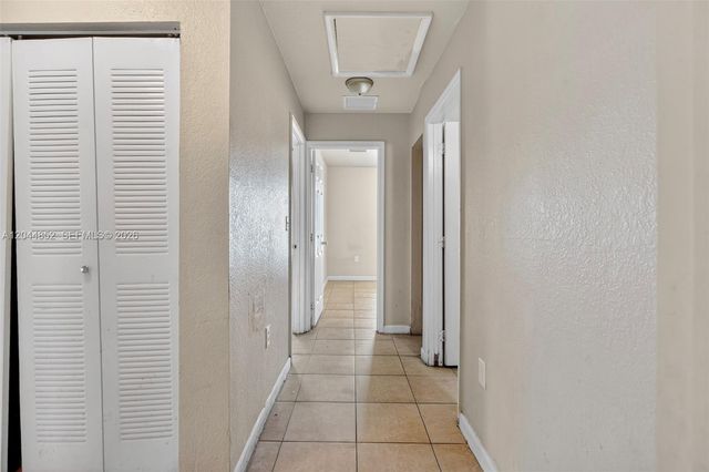 812 NW 70th St, Miami, FL 33150