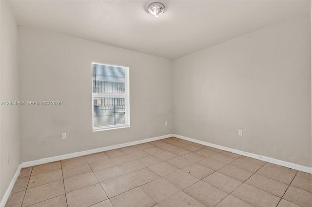 812 NW 70th St, Miami, FL 33150
