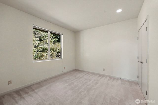 1045 Paha View Drive, Fox Island, WA 98333