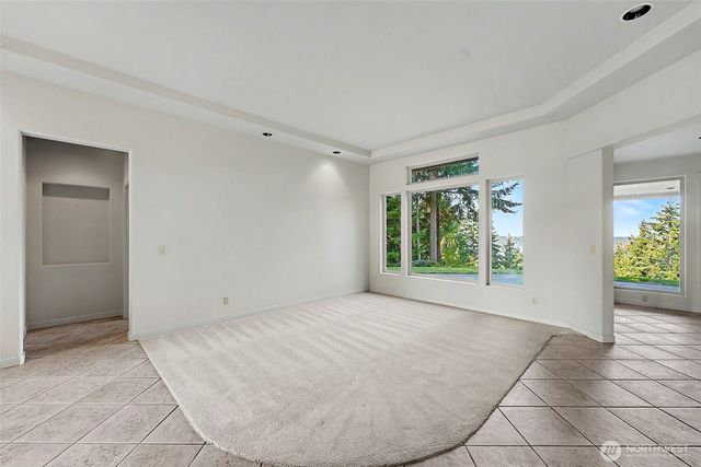 1045 Paha View Drive, Fox Island, WA 98333