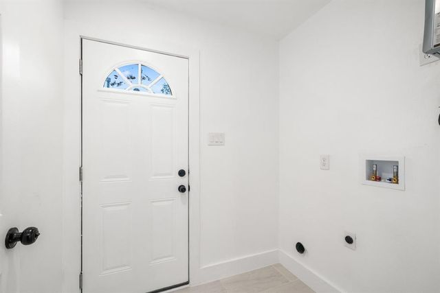 9030 Tanager Street, Houston, TX 77036