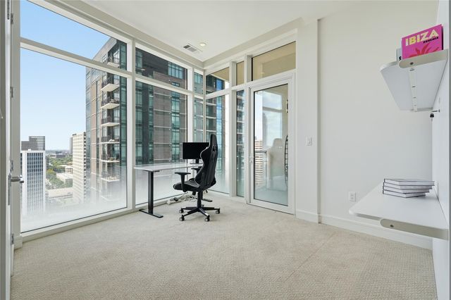 4521 San Felipe Street 1904, Houston, TX 77027