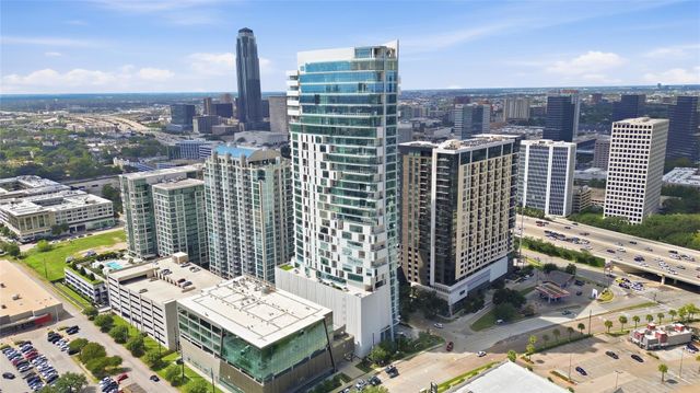 4521 San Felipe Street 1904, Houston, TX 77027