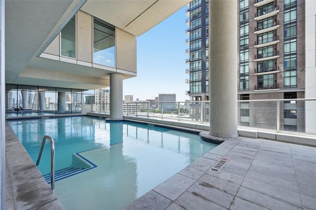 4521 San Felipe Street 1904, Houston, TX 77027