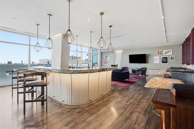 4521 San Felipe Street 1904, Houston, TX 77027