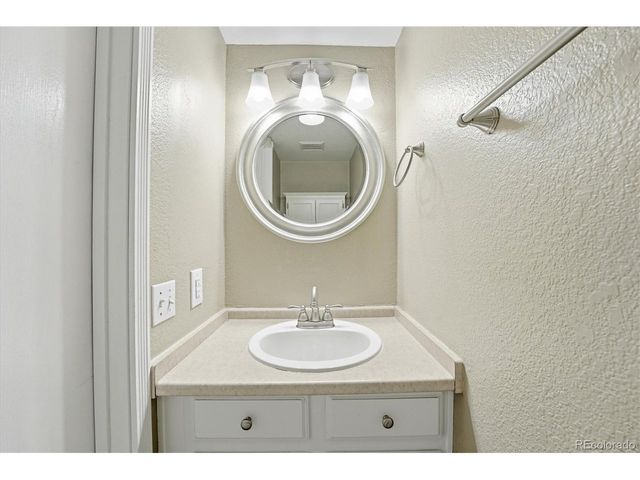 8890 Brompton Way, Parker, CO 80134