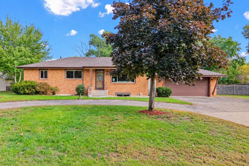 6516 Georgia Avenue N, Brooklyn Park, MN 55428 — exterior