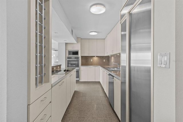 2401 BAYSHORE BOULEVARD 410, Tampa, FL 33629