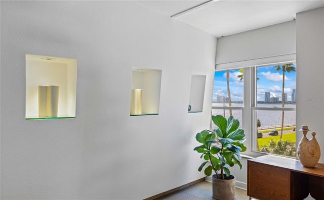 2401 BAYSHORE BOULEVARD 410, Tampa, FL 33629