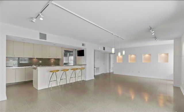 2401 BAYSHORE BOULEVARD 410, Tampa, FL 33629