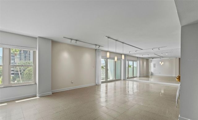 2401 BAYSHORE BOULEVARD 410, Tampa, FL 33629