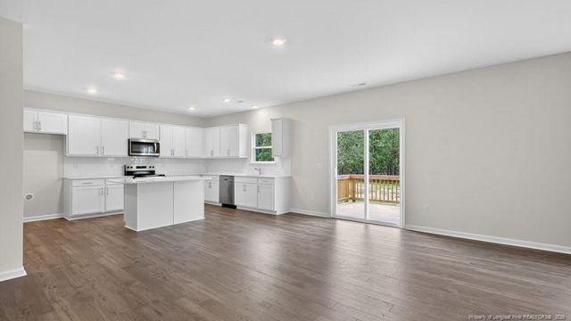 152 Charlies Bend Way, Spring Lake, NC 28390