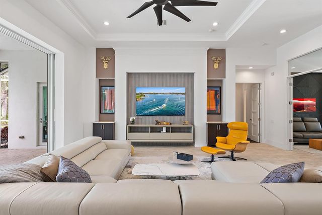 6081 Wildcat Run, West Palm Beach, FL 33412