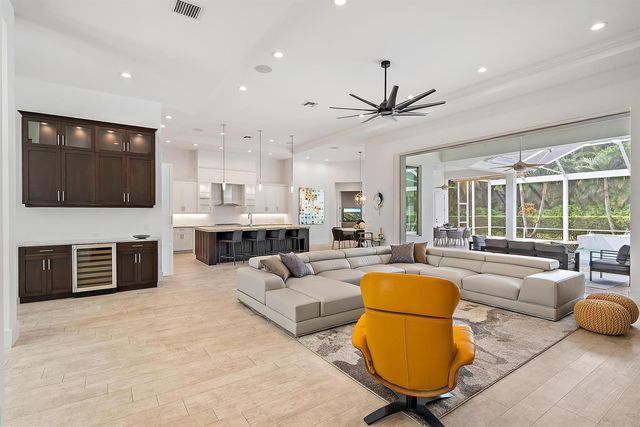 6081 Wildcat Run, West Palm Beach, FL 33412