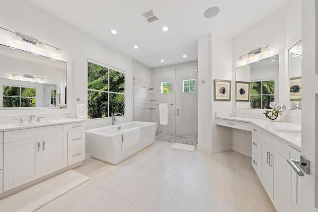 6081 Wildcat Run, West Palm Beach, FL 33412