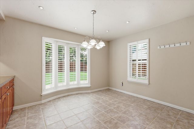 2009 Tanglewood Drive, Grapevine, TX 76051